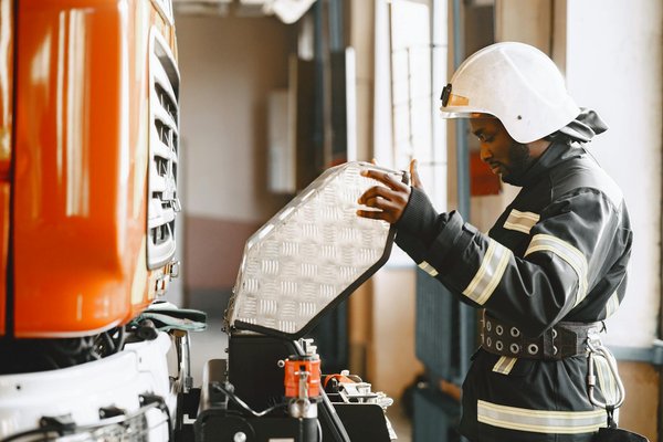 Capital-investissement dans les marchés émergents : découvrir les opportunités et surmonter les défis